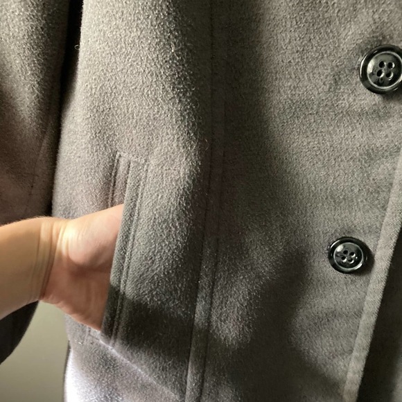 Liz Claiborne Gray Peacoat size XL - Picture 5 of 9